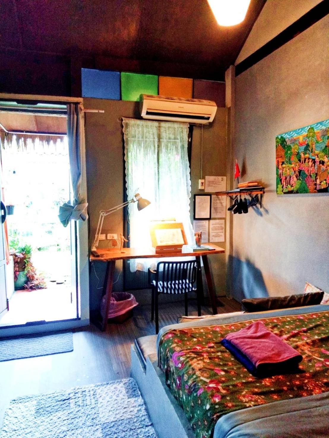 Artist'S Place Trat Ngoại thất bức ảnh