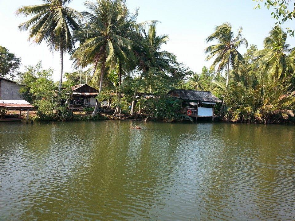 Artist'S Place Trat Ngoại thất bức ảnh